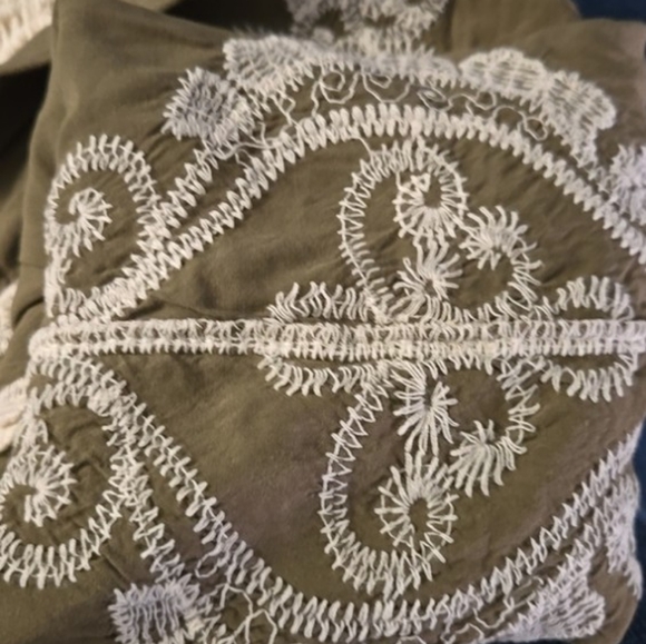 Ultra Pink Boho Embroidered Tank Top Sz XL - Picture 5 of 5